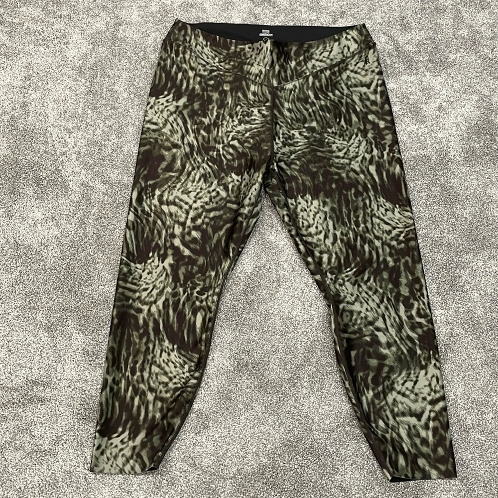 EC Good American High Rise Animal Print Leggings - Size 6 (3XL)